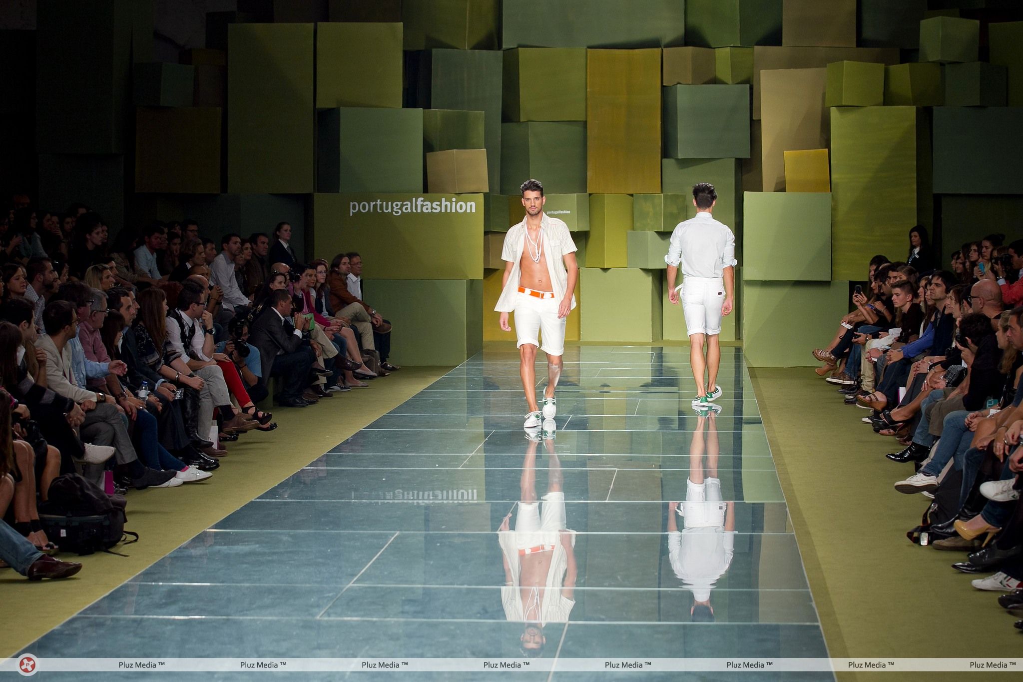 Portugal Fashion Week Spring/Summer 2012 - Vicri - Runway | Picture 109833